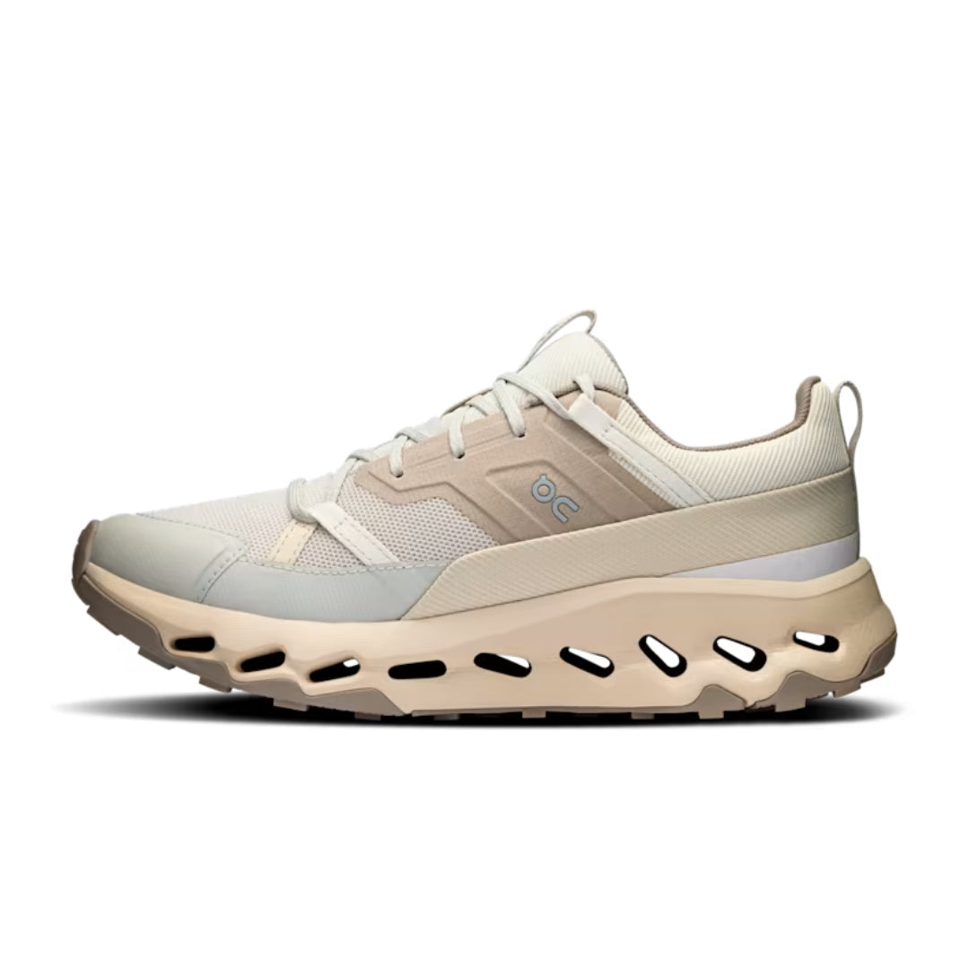 日本最大のブランド ON Cloudhorizon Beige Women For Shoes Hikin 小物