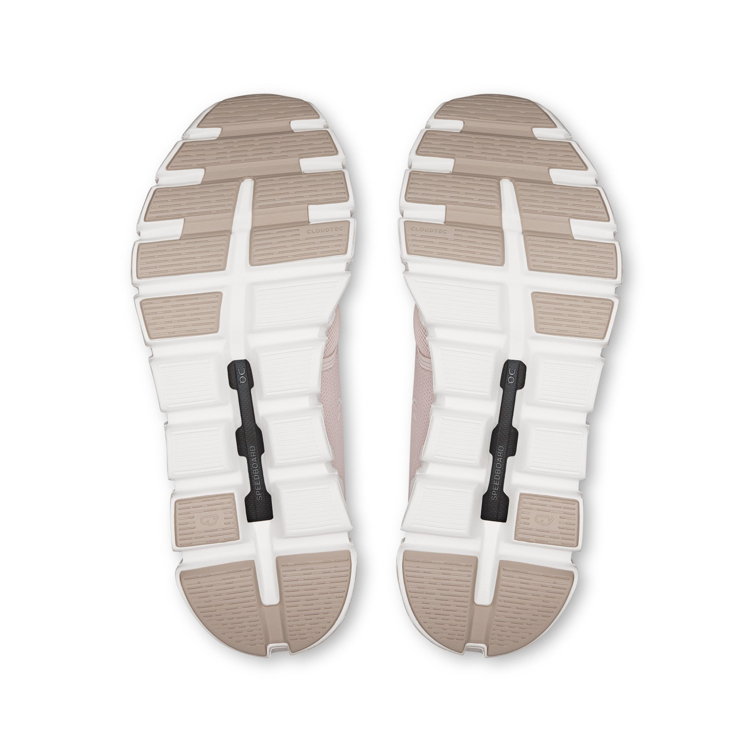 حذاء للاستخدام اليومي كلاود 6