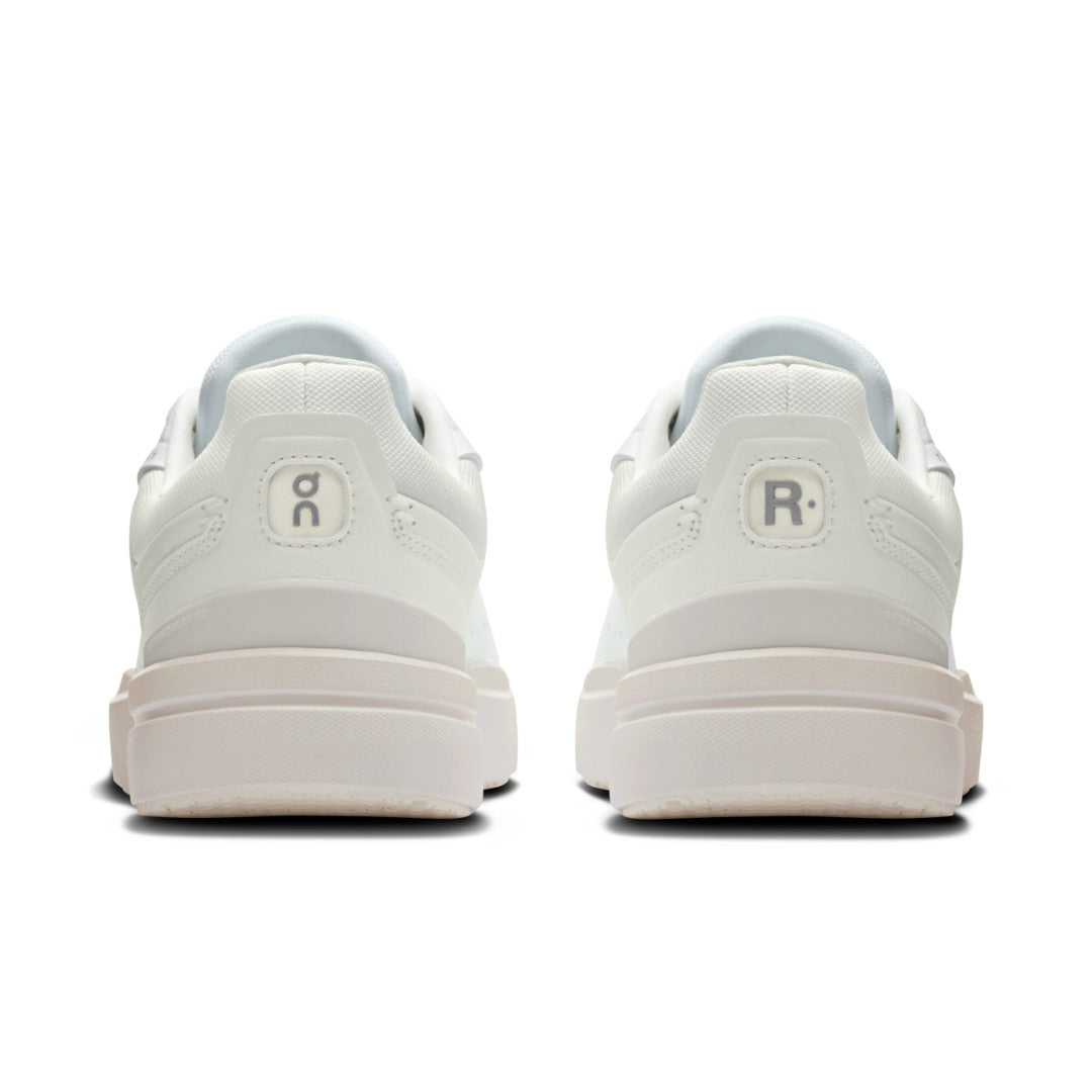 حذاء للاستخدام اليومي  روجر أدفانتاج 1