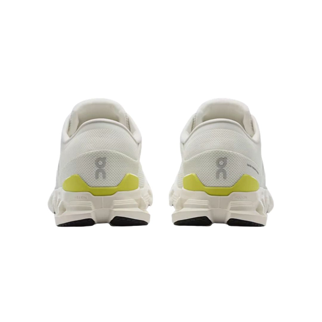 حذاء تدريب كلاود اكس 4  