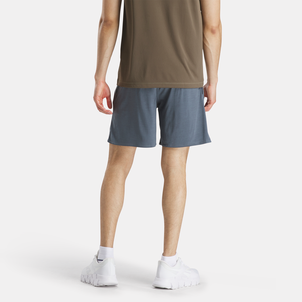 شورت محبوك من ID Train