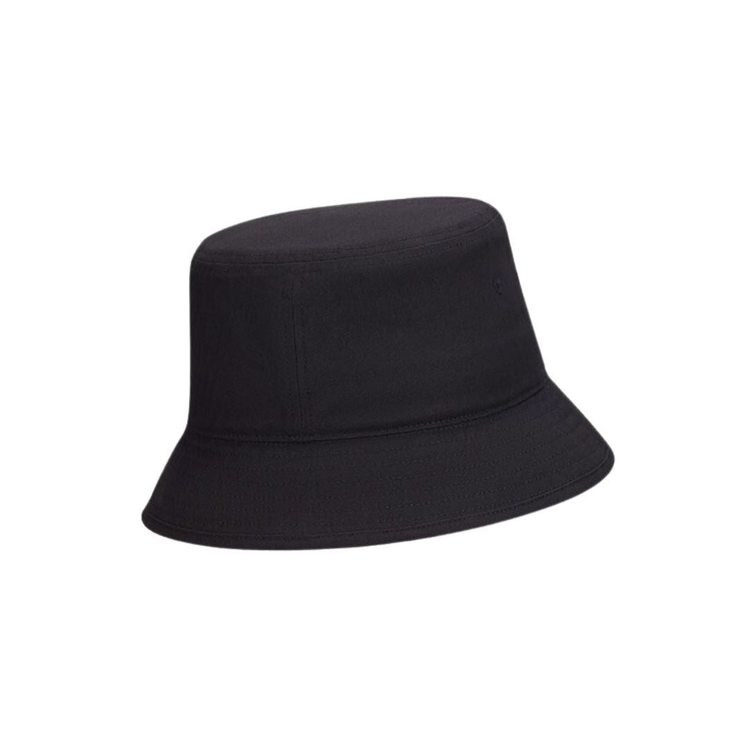 قبعة دلو مريحة من تشاك