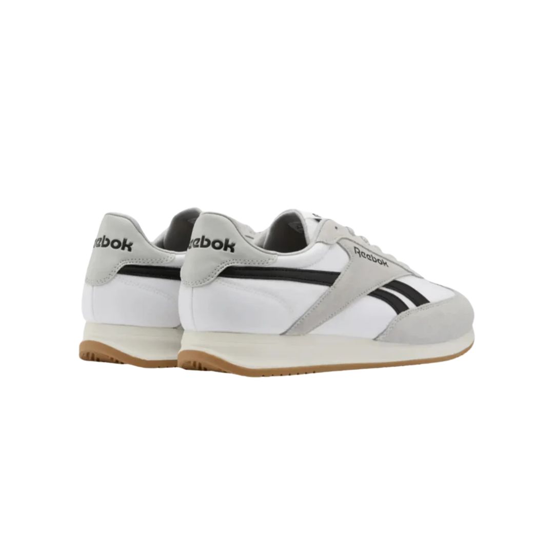 World 70 Shoes