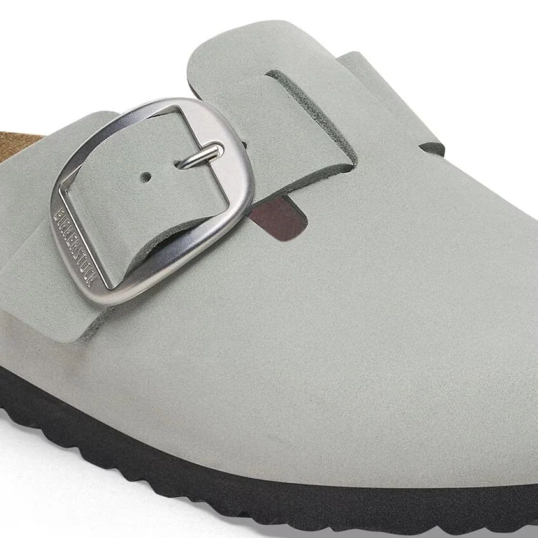 Boston Big Buckle Nubuck Leather