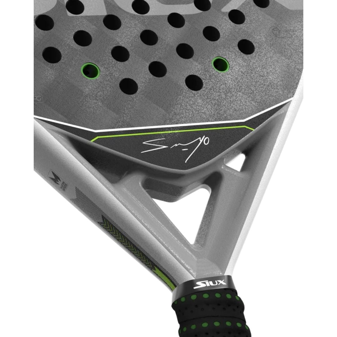 Diablo Revolution II AIR 24k Padel Racket