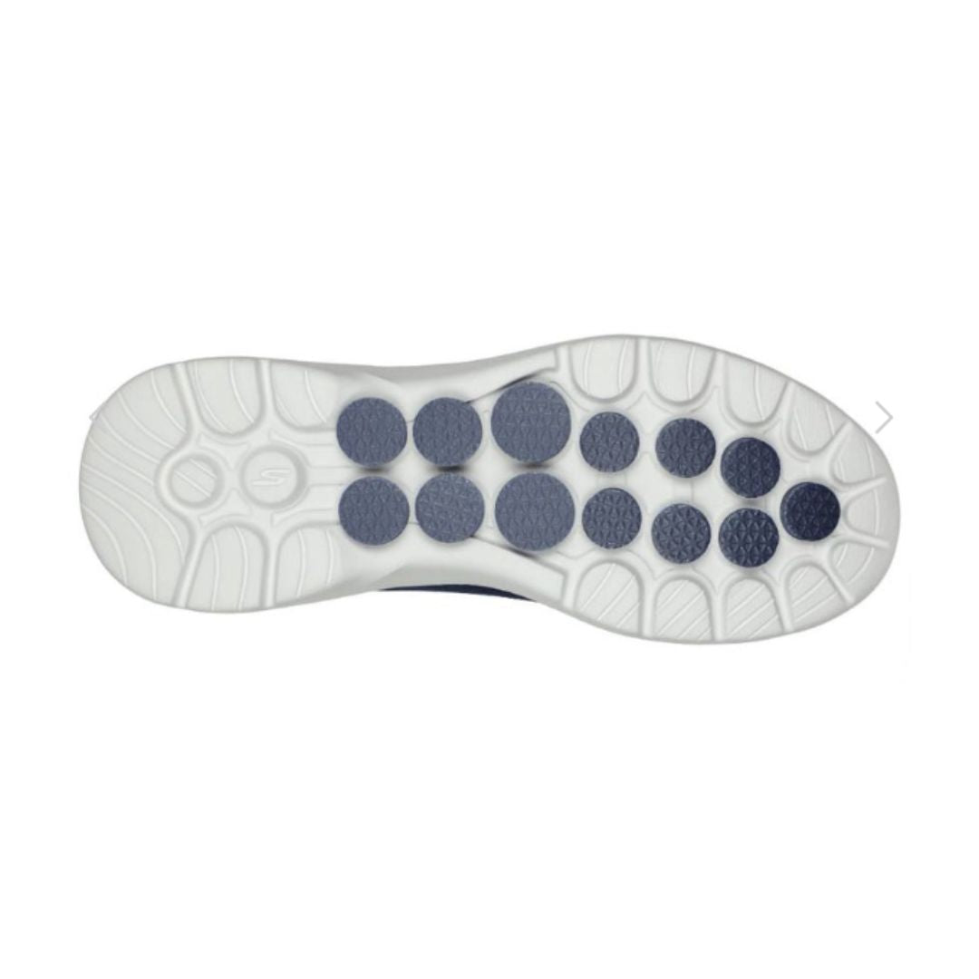 Go Walk 6 - Traverse Walking Shoes