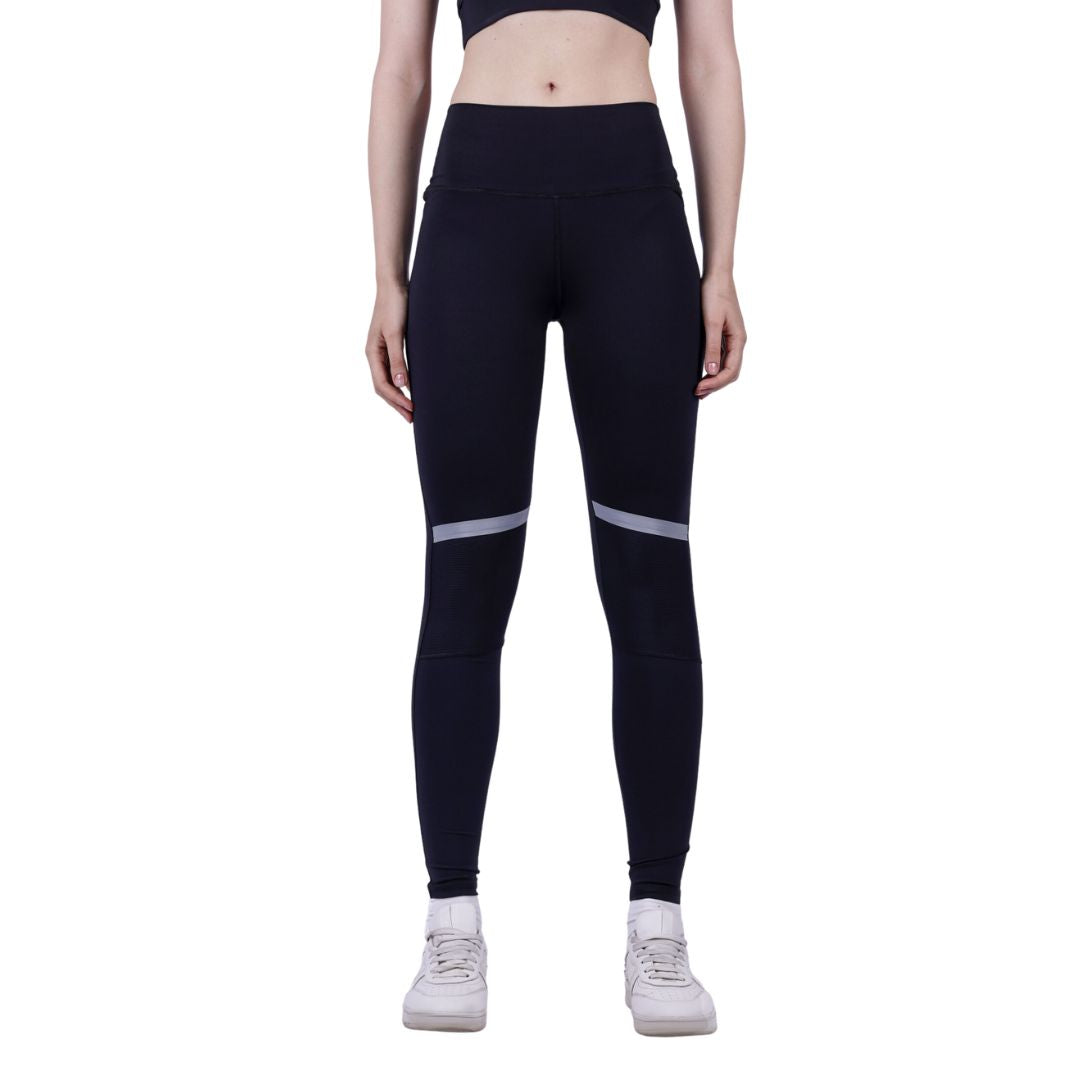 Fit Freak Women Reflective Cut Detail Leggings