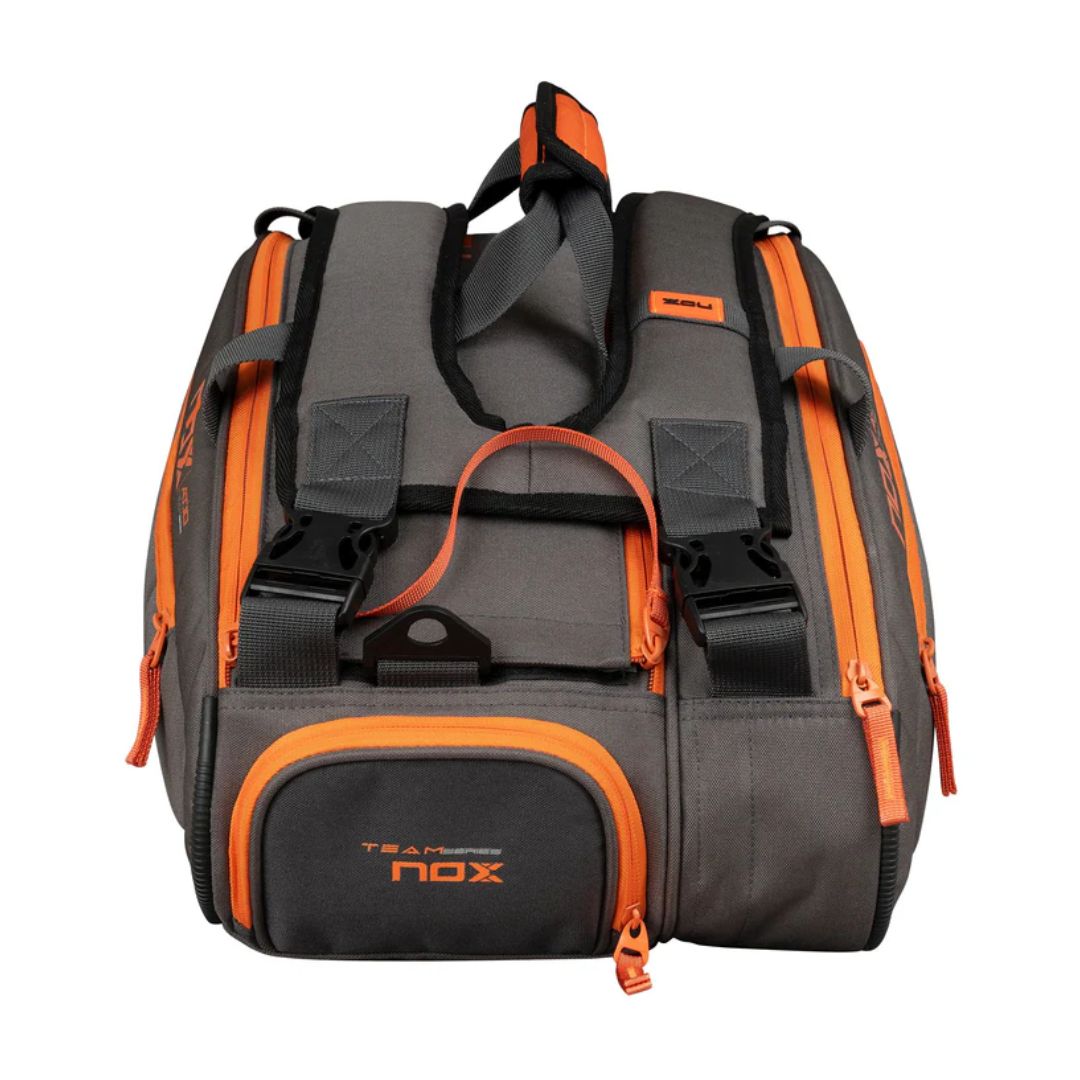 شنطة بادل AT10 تيم