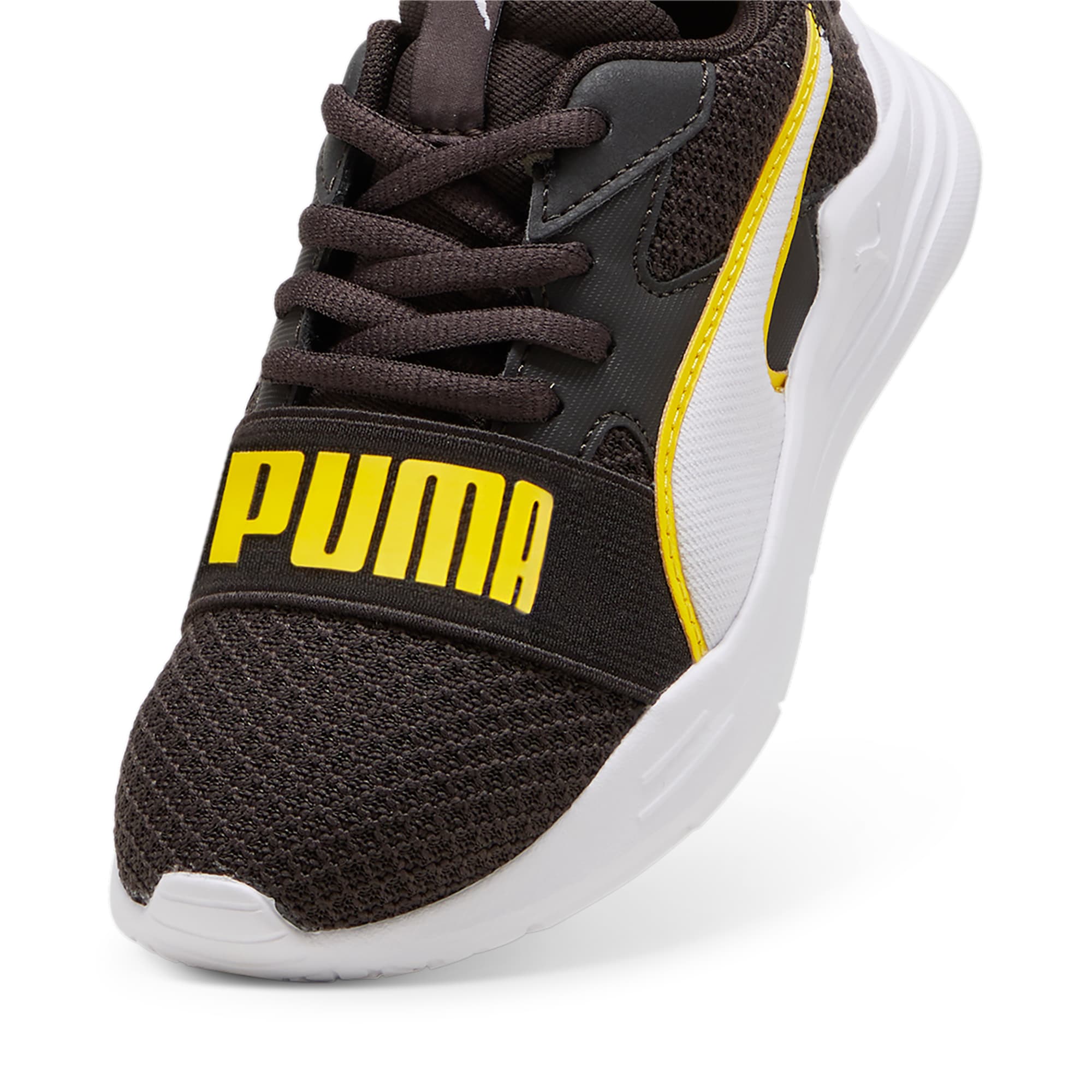 Wired Run Pure Lifestyle Shoes