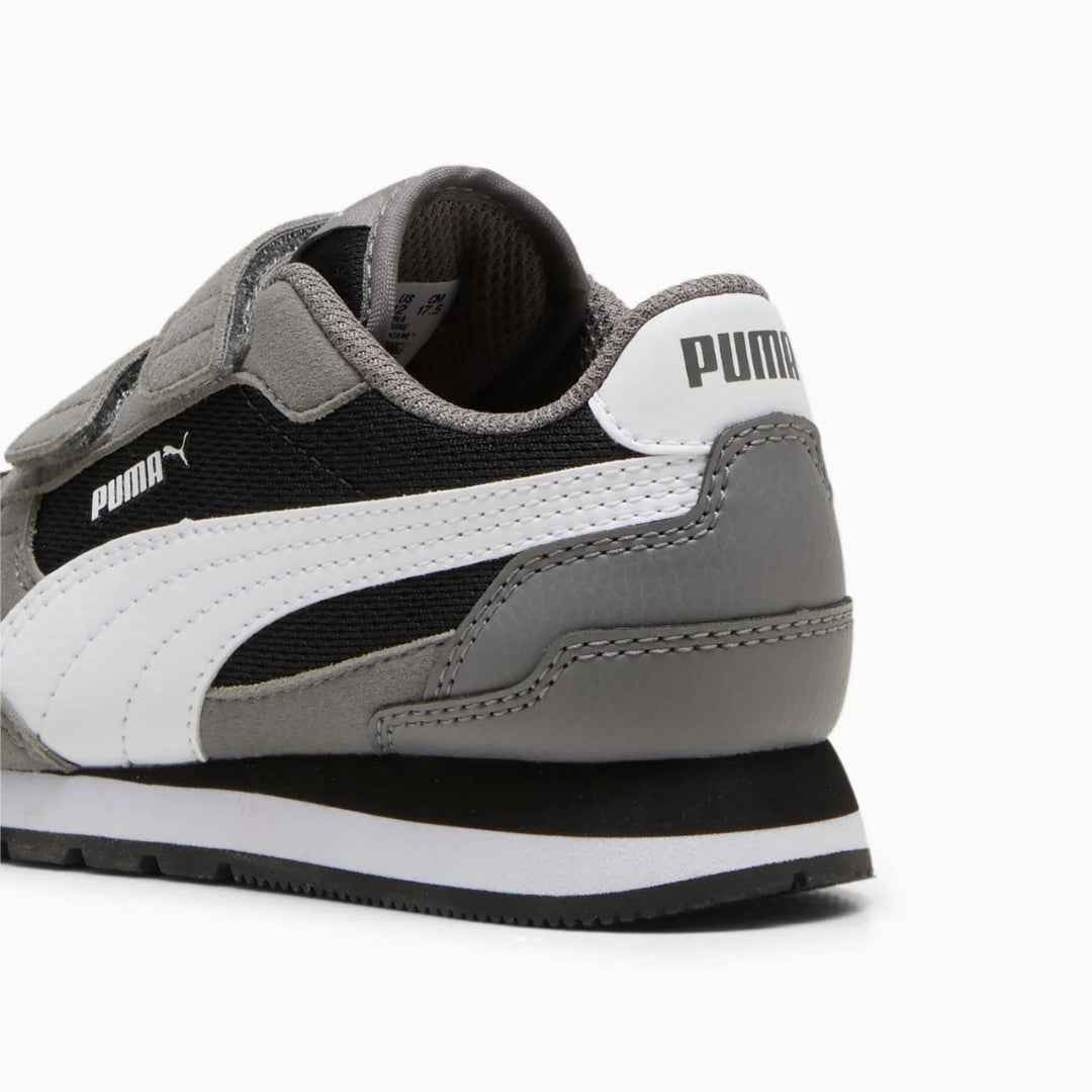 St Runner V4 Mesh Lifestyle Shoes