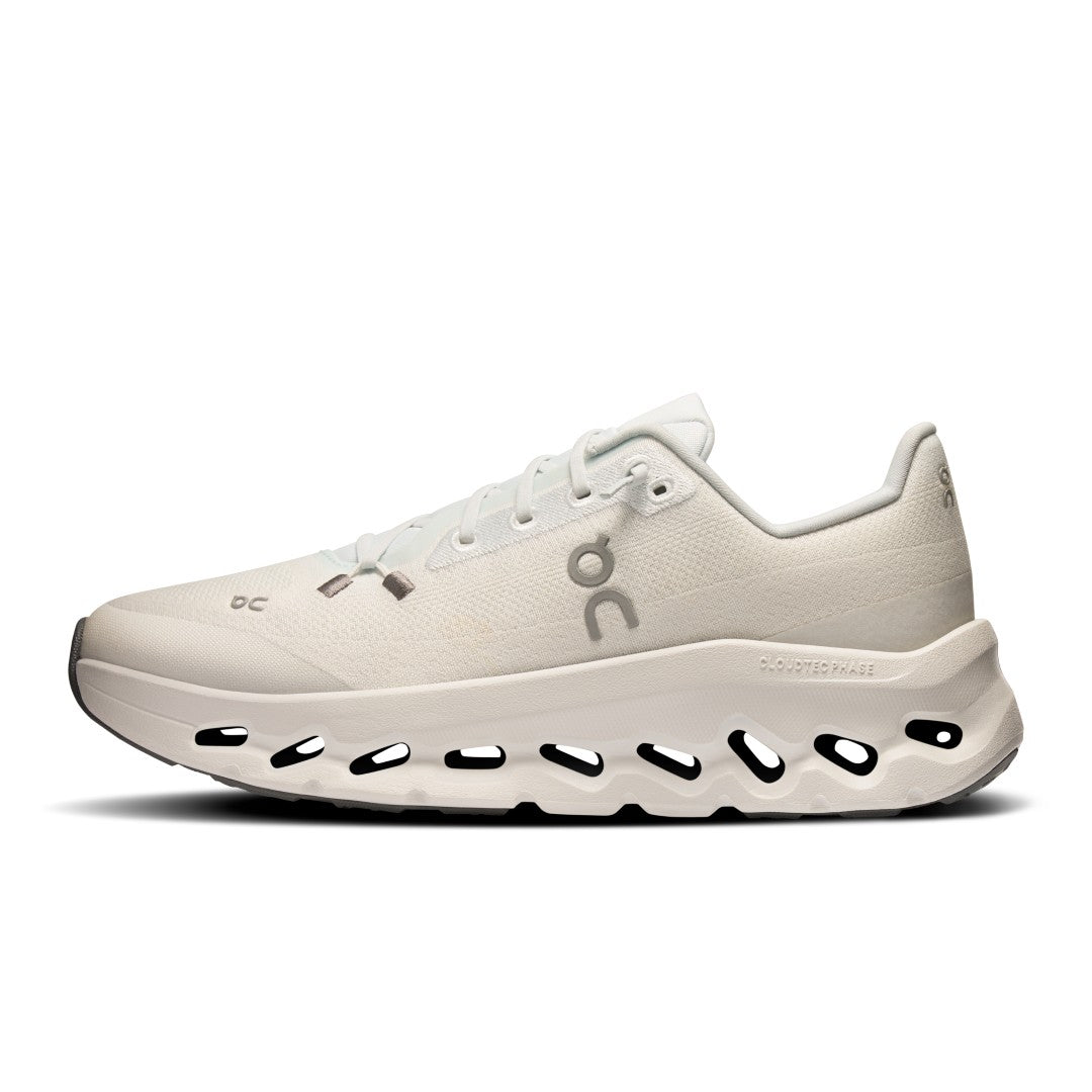 Cloudtilt Shoes