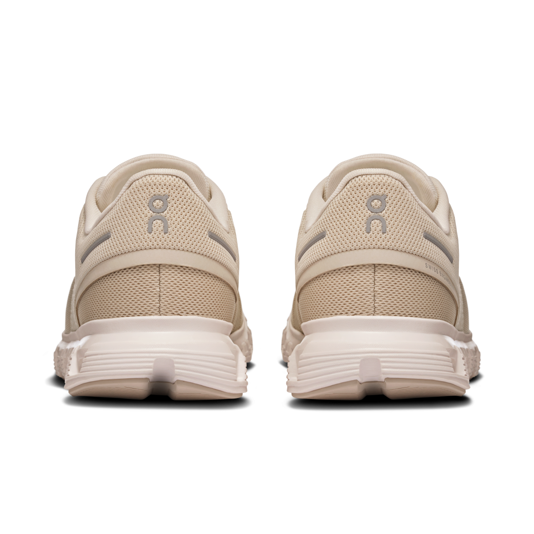 أحذية كلاود 6 لايف ستايل