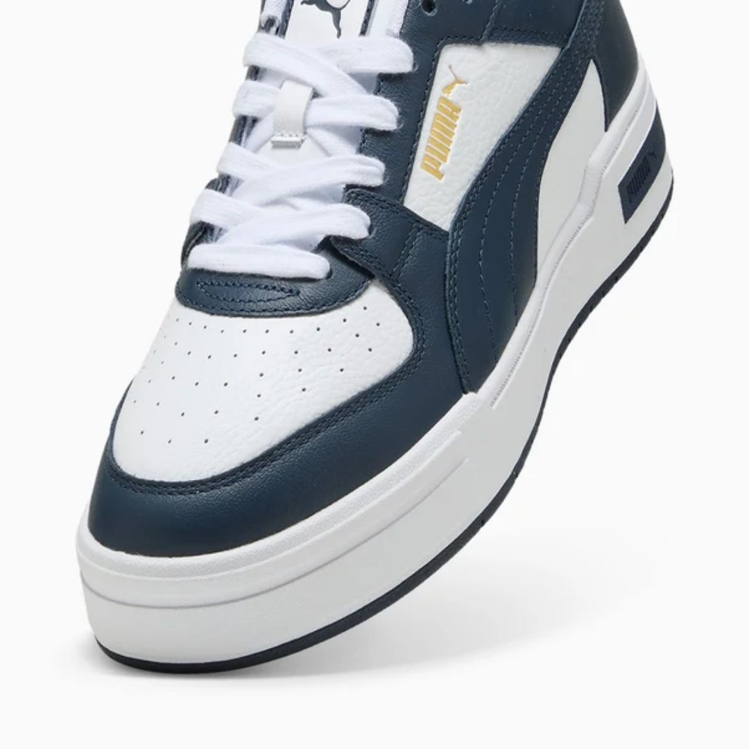 CA Pro Classic II Sneakers