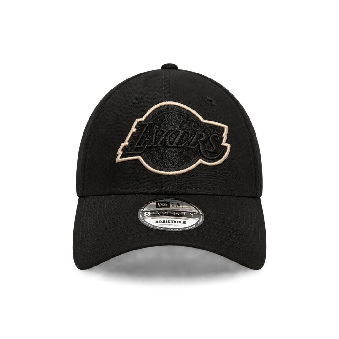 Team Outline 9Forty Los Angeles Lakers Cap