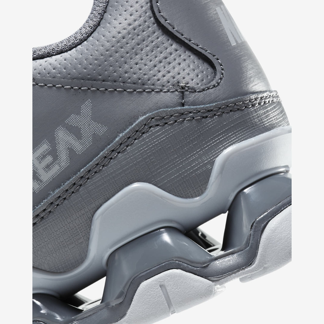 Reax 8 Training Shoes