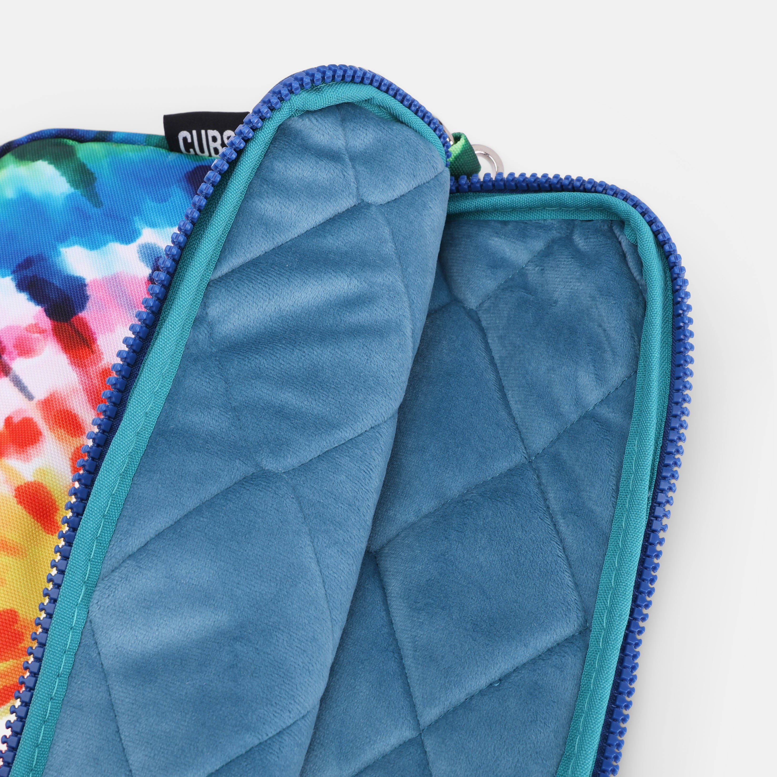 My Heart Is Tie Dye Laptop Sleeve 13" – 2.5
