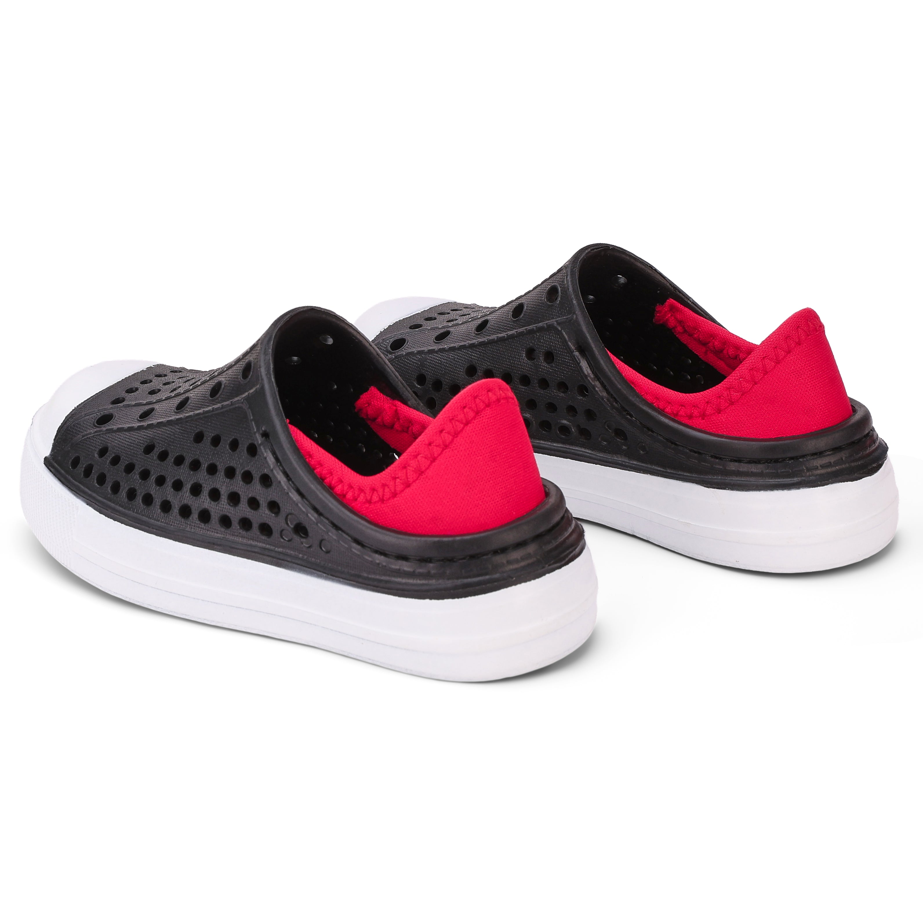 Elastic YOYO Slip-on Sneaker