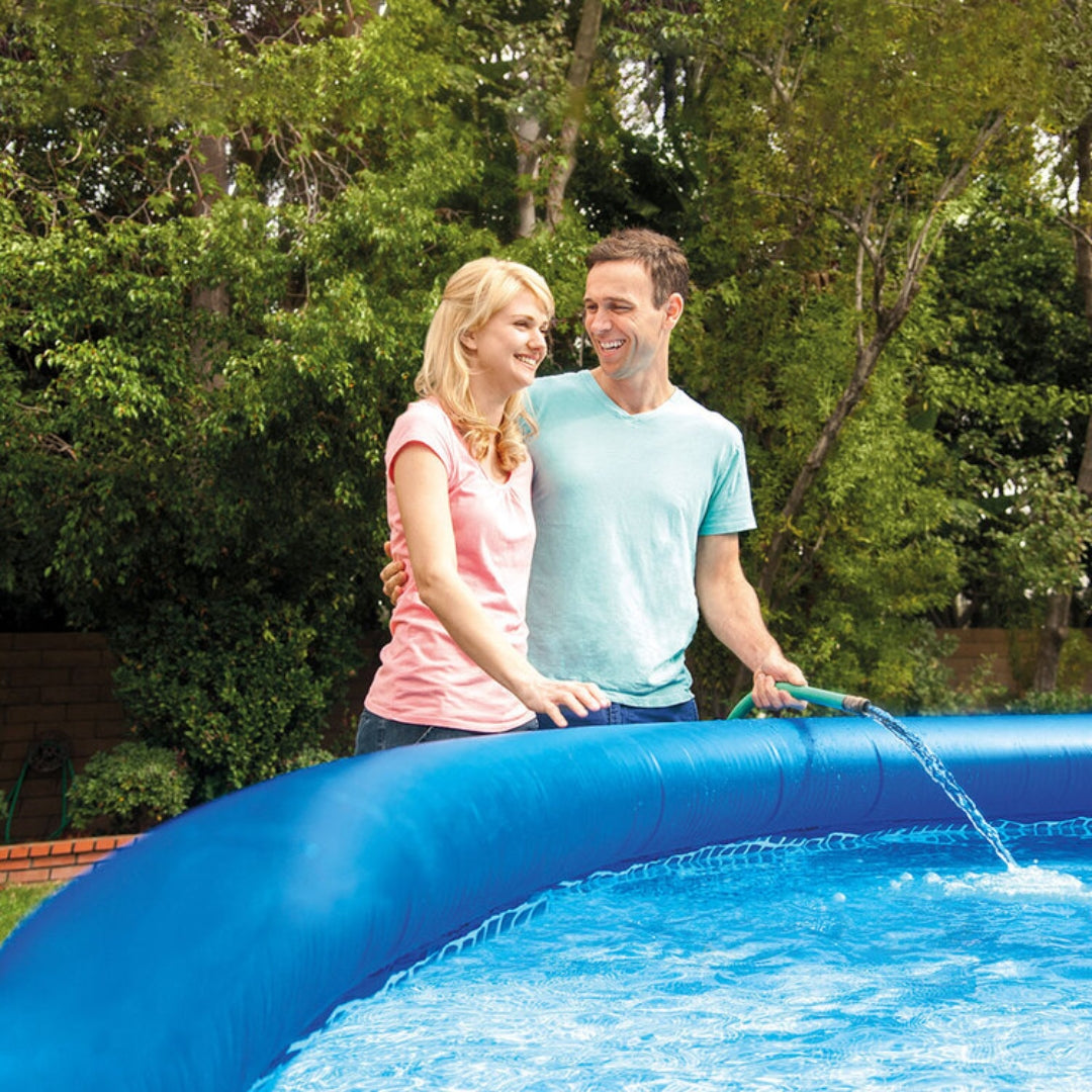 Easy Set Swimming Pool Set