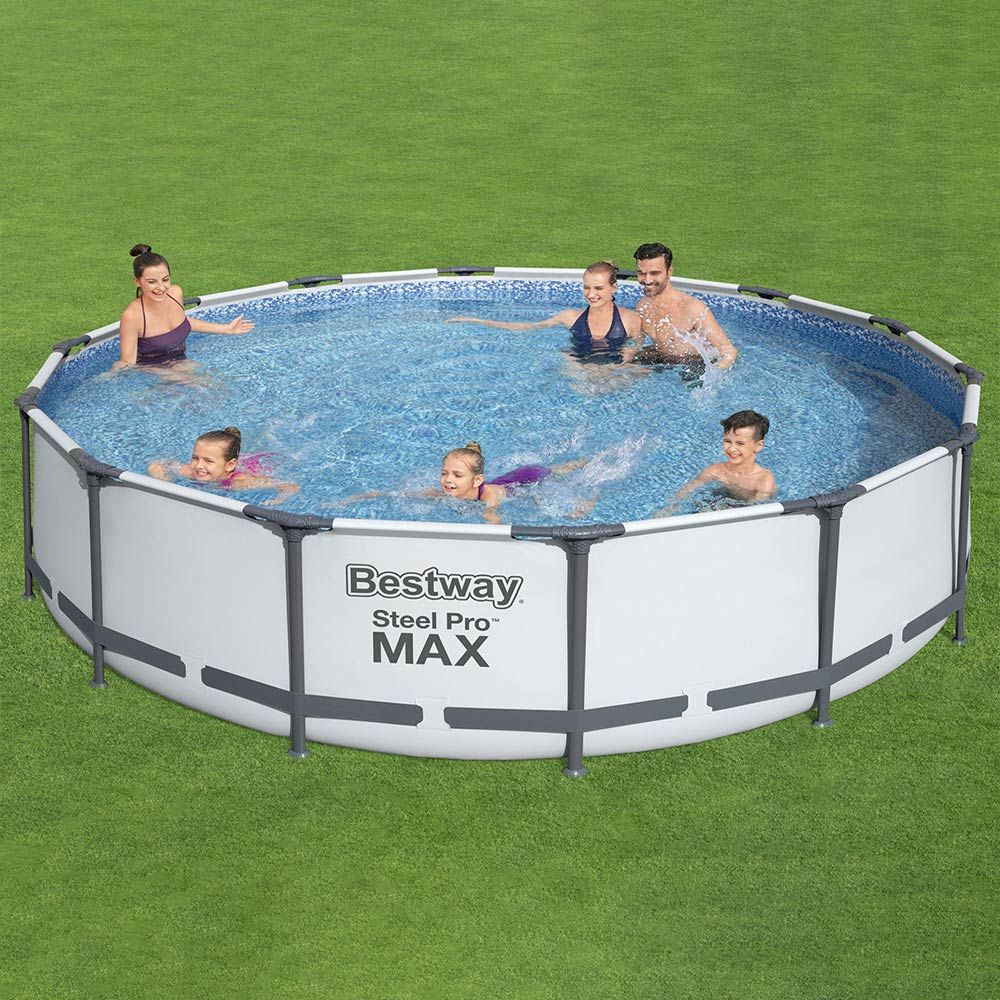 Steel Pro™ Pool Set