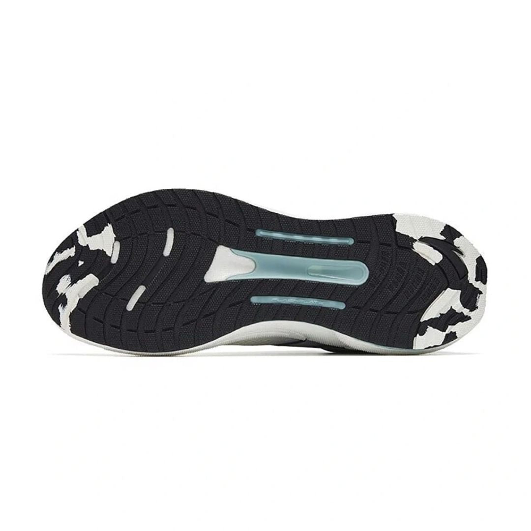 C100 Running Shoes