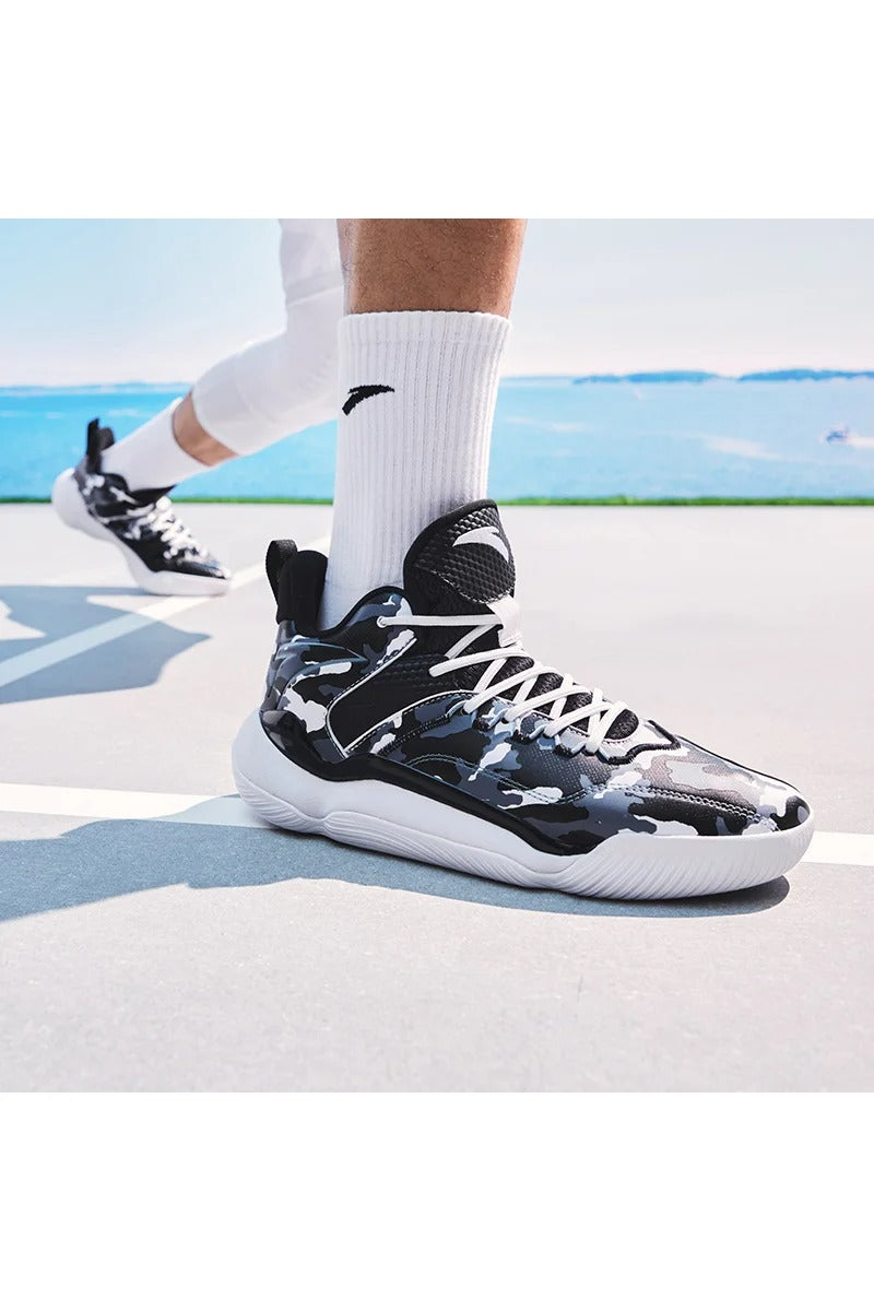 Laser 4 Basketball Shoes