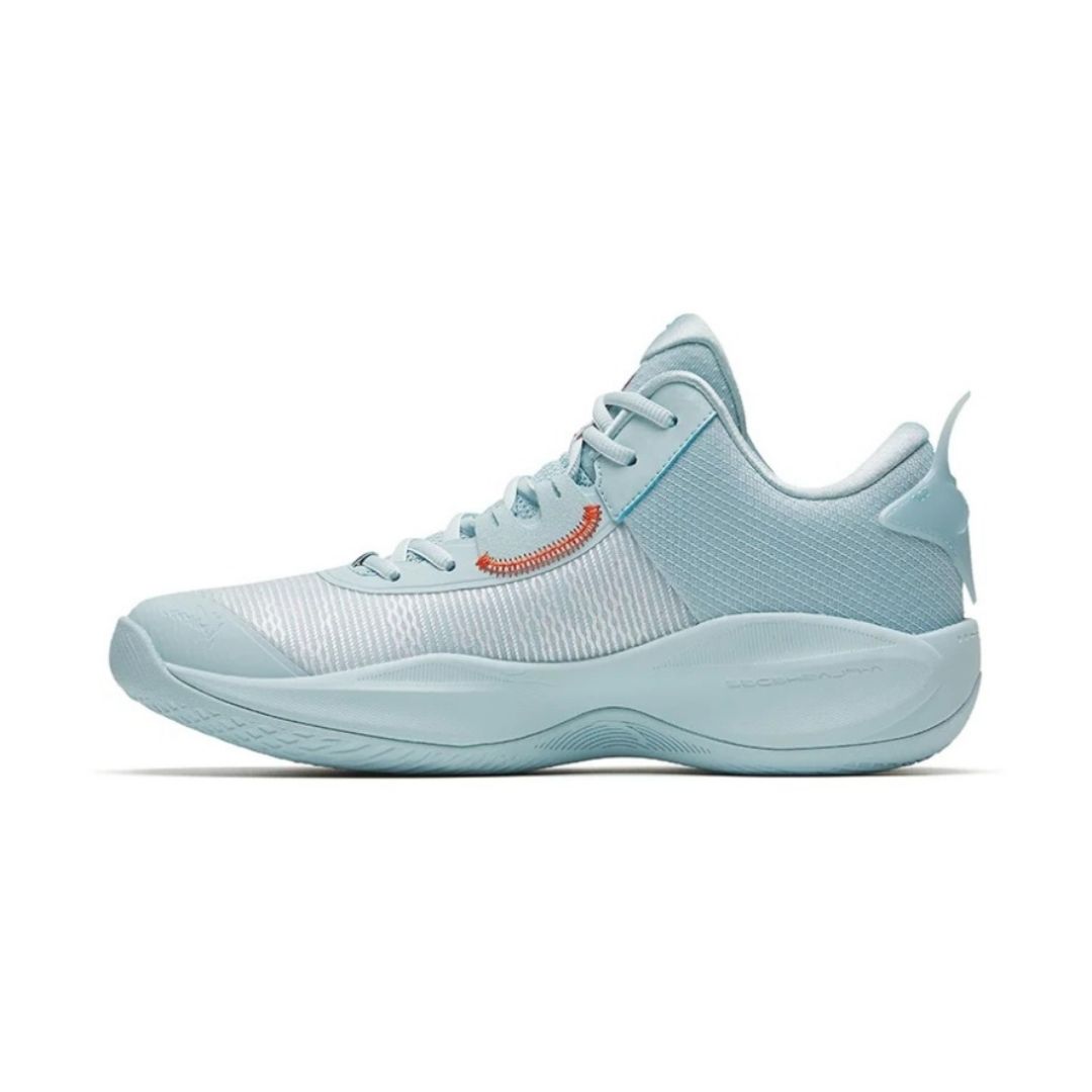 Light Cavalry 8.0 Basketball Shoes