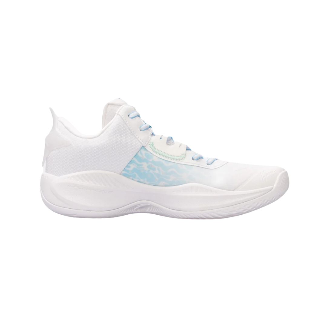 Light Cavalry 8.0 Basketball Shoes