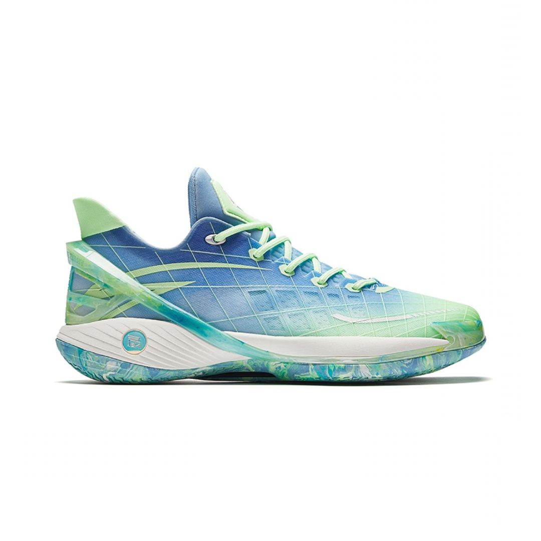 Z-Up Basketball Shoes