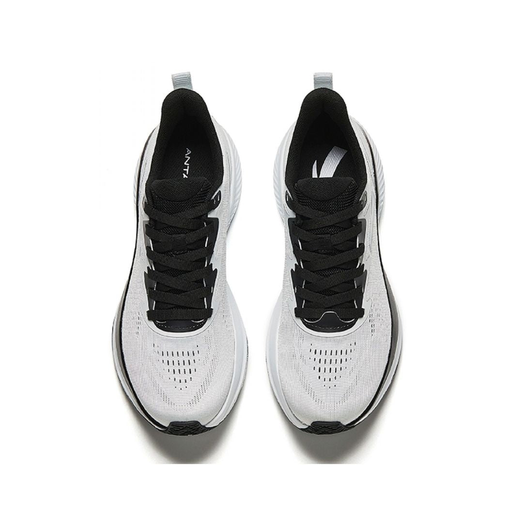 Basic Running Shoes