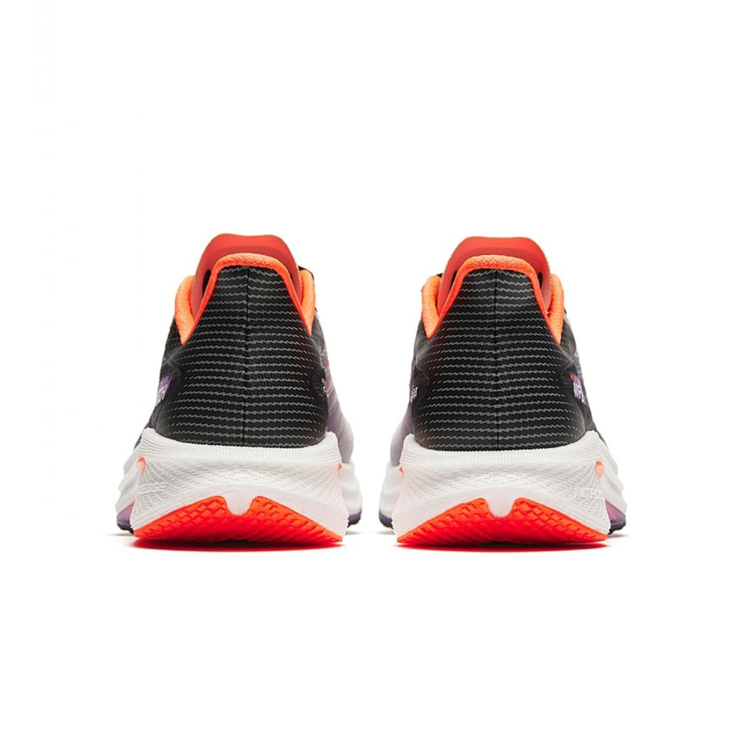 Mach 4.0 Running Shoes