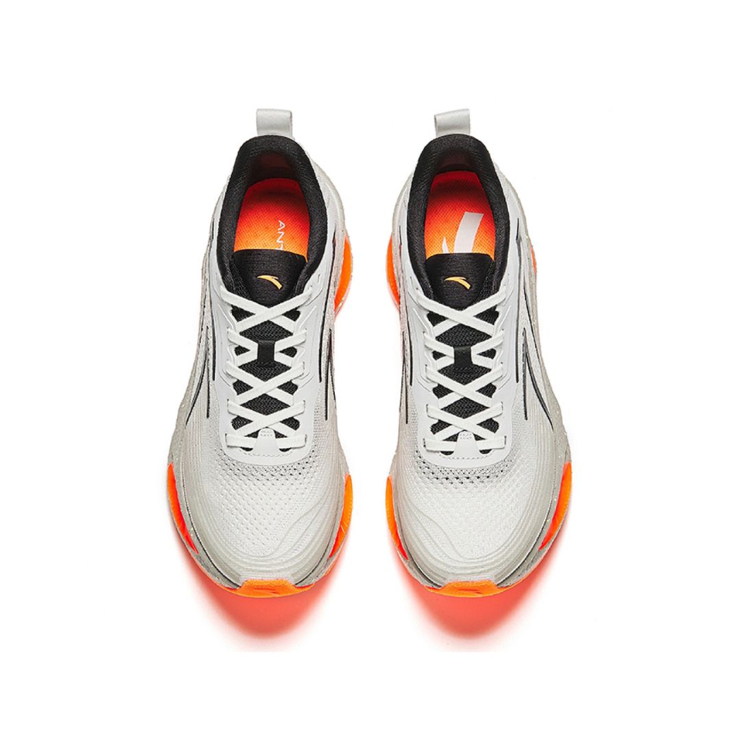 Wormhole Running Shoes