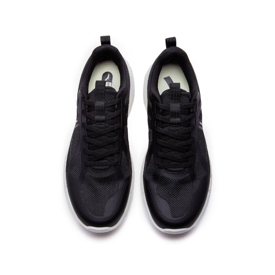 حذاء تدريب كروس