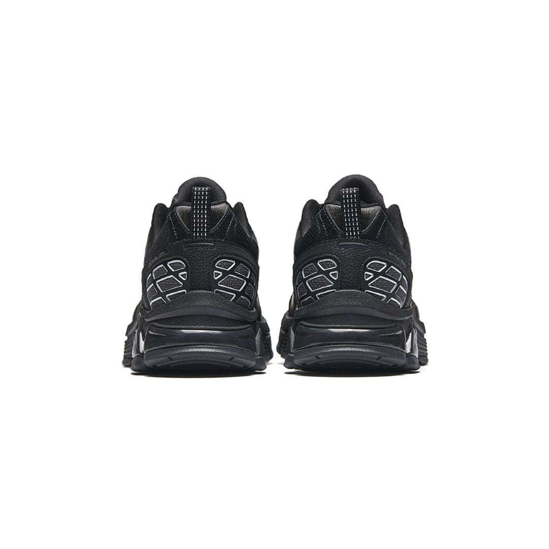 Classic Runner Casual Sneakers