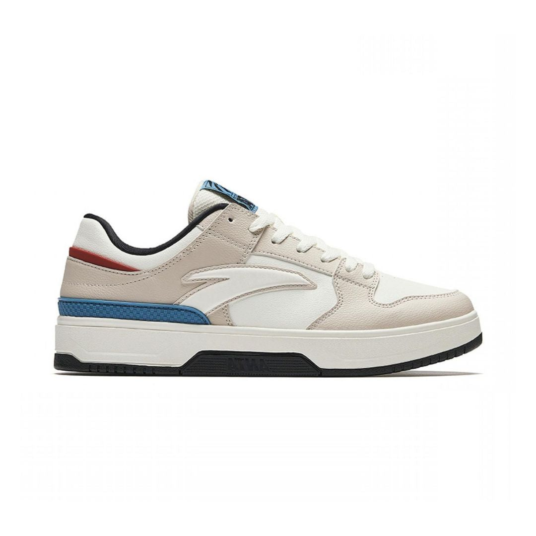 Basic Classic Sneakers