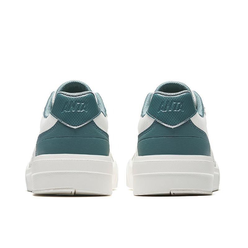 Breeze Lea Sneakers