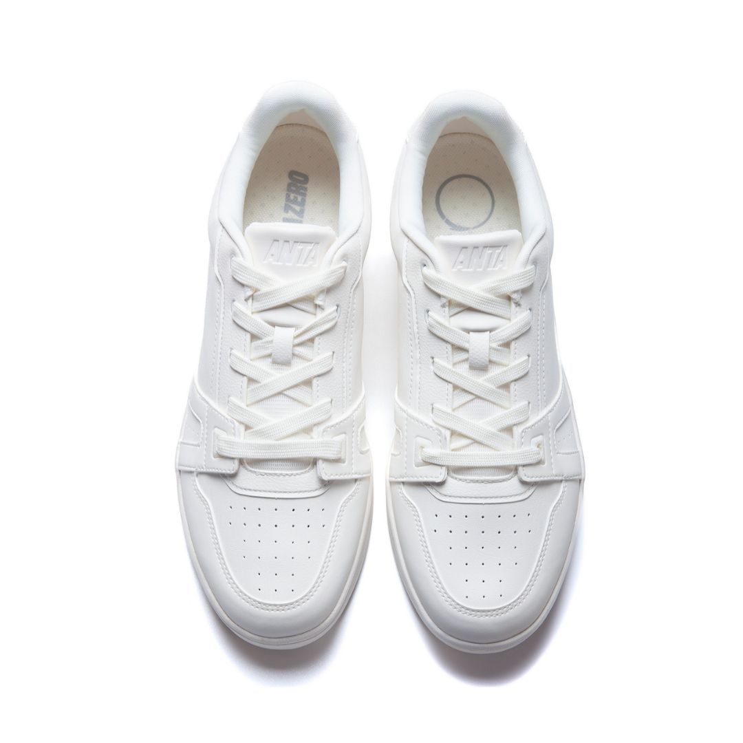 Breeze Sneakers