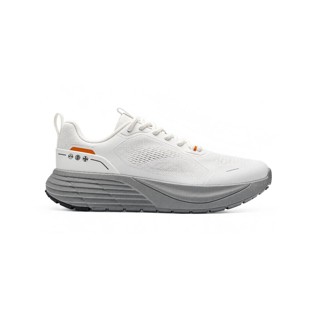 Saunter Sneakers