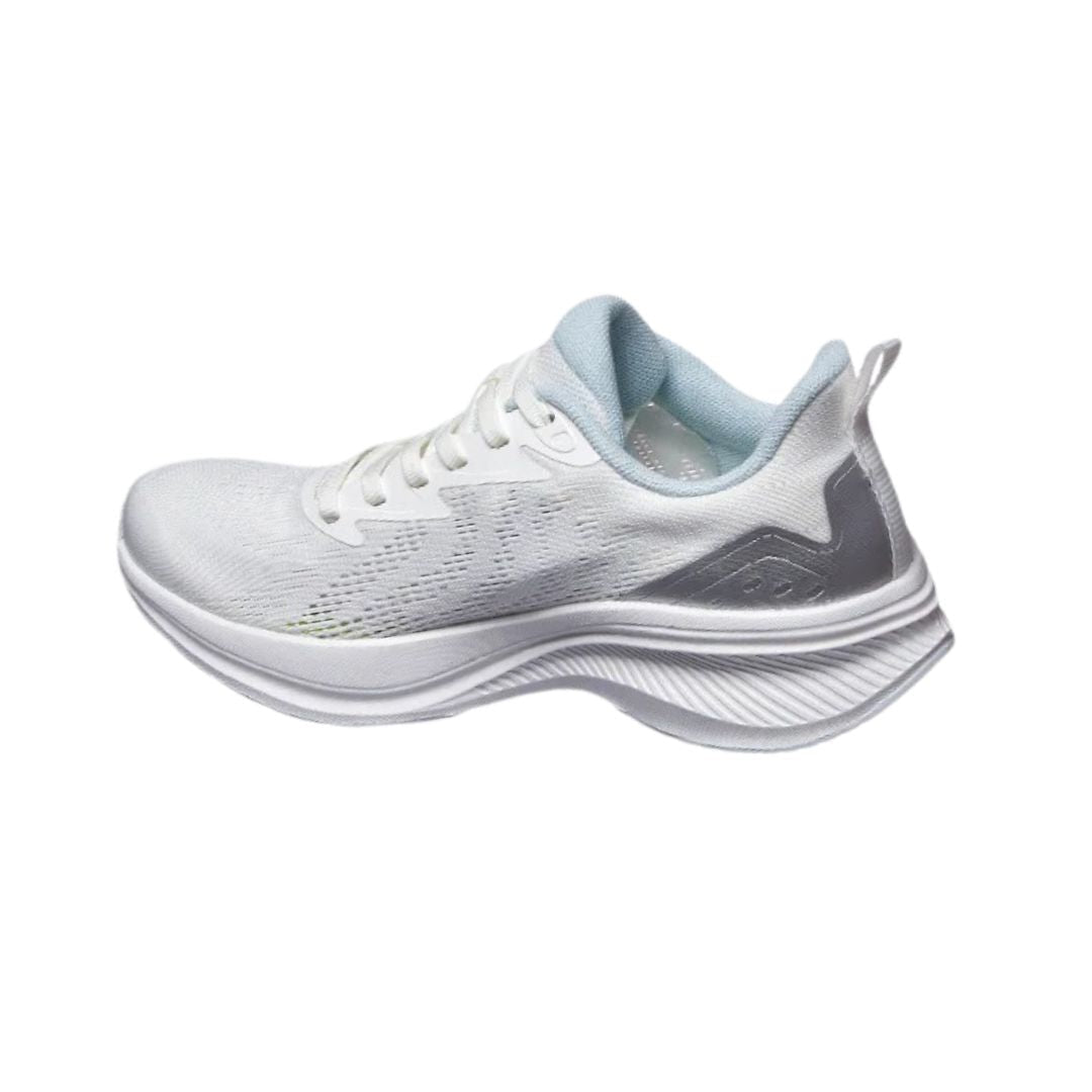 حذاء الجري الاساسي