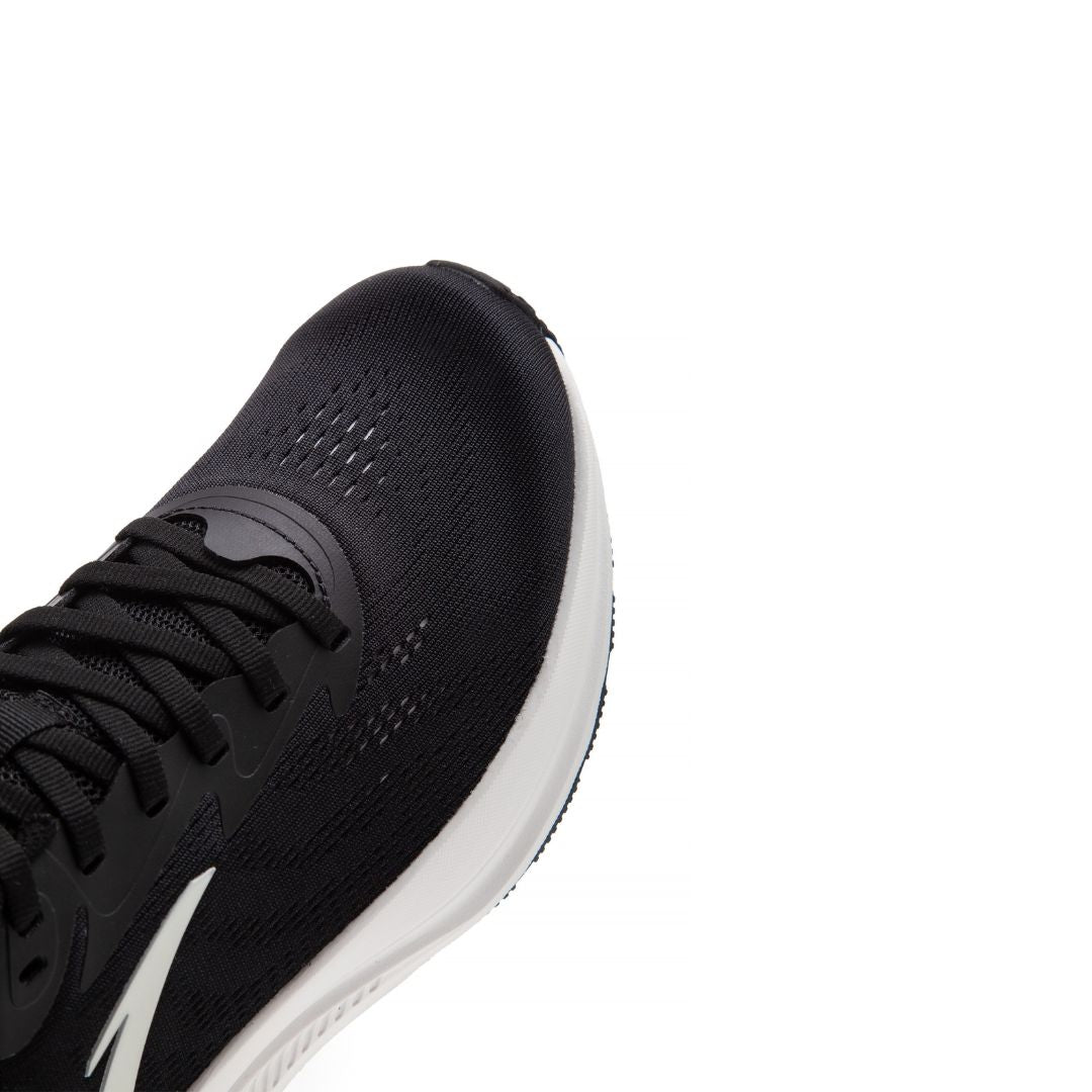 Basic Running Shoes