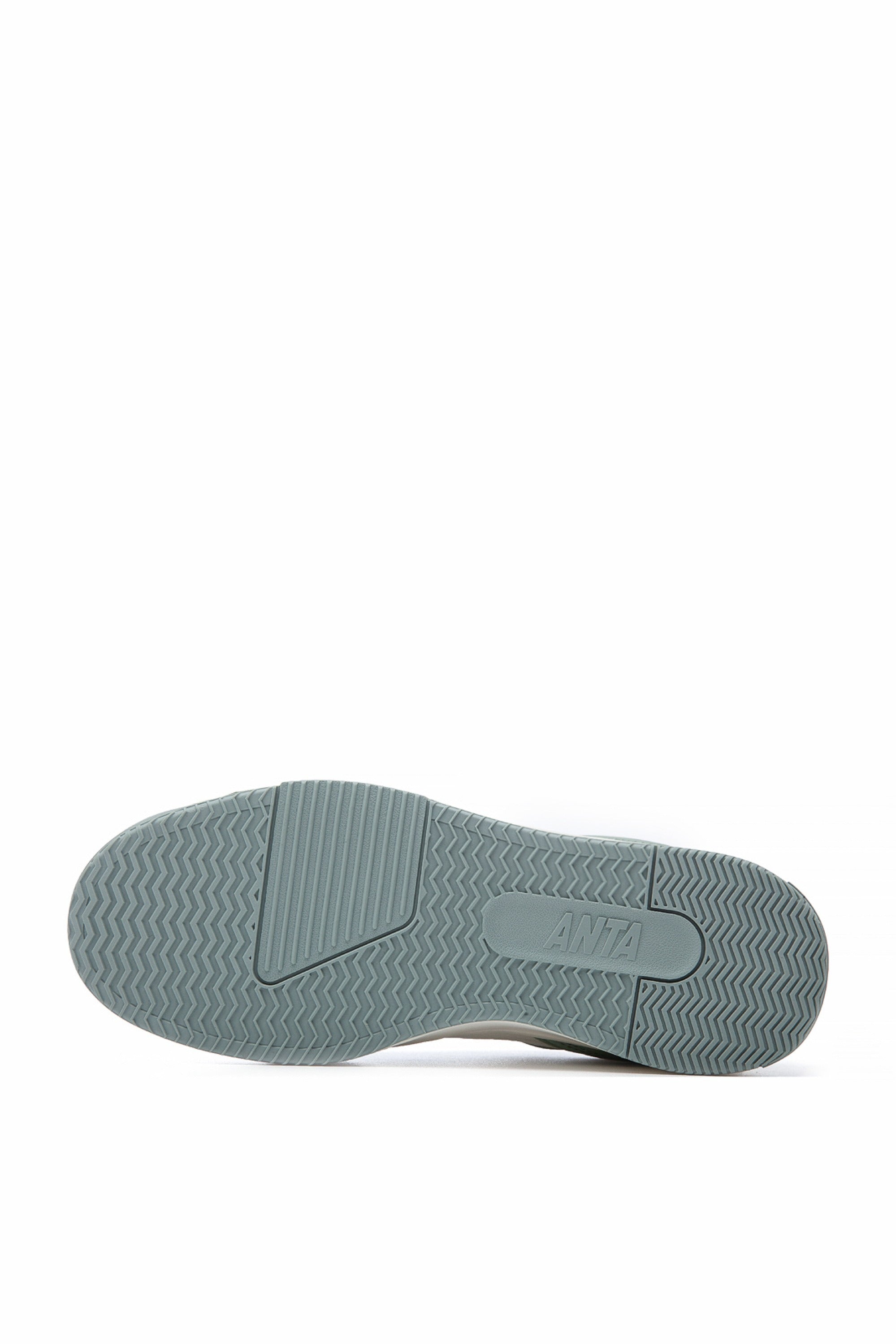 C37 Lifestyle Shoes
