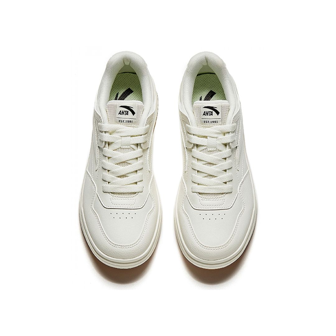 Basic Sneakers