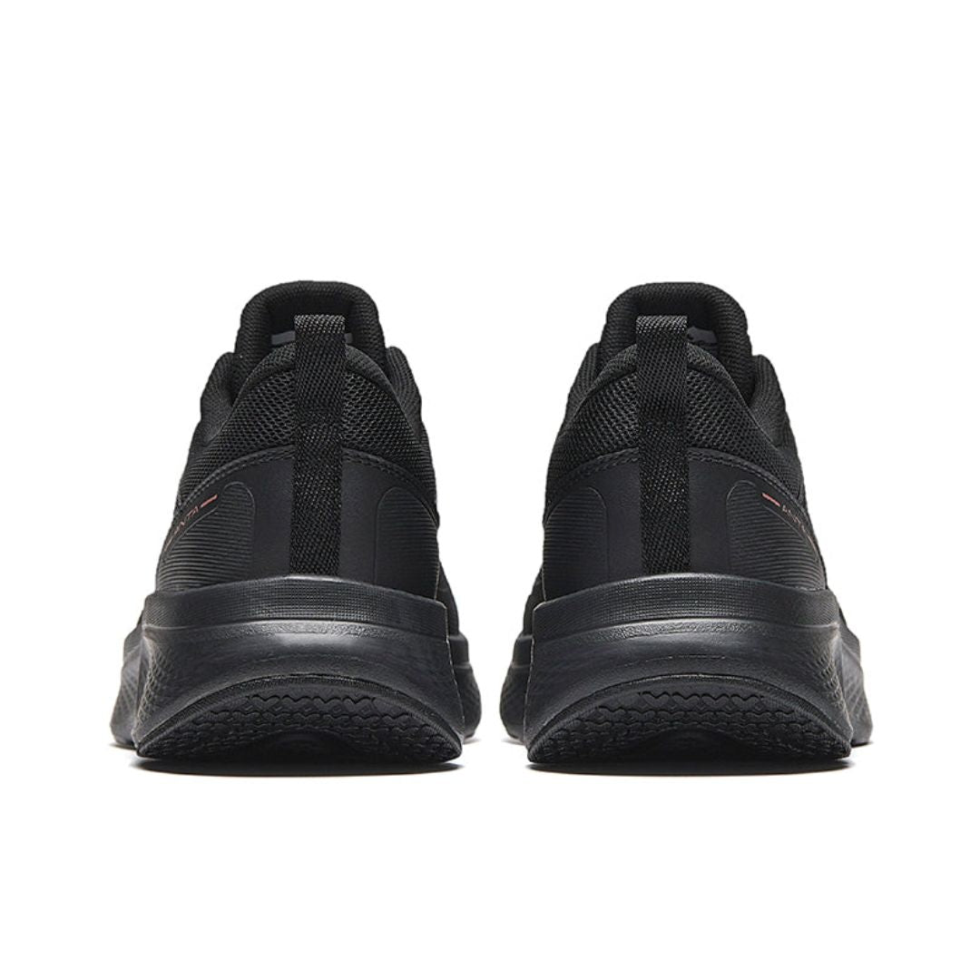 حذاء تدريب بيزك