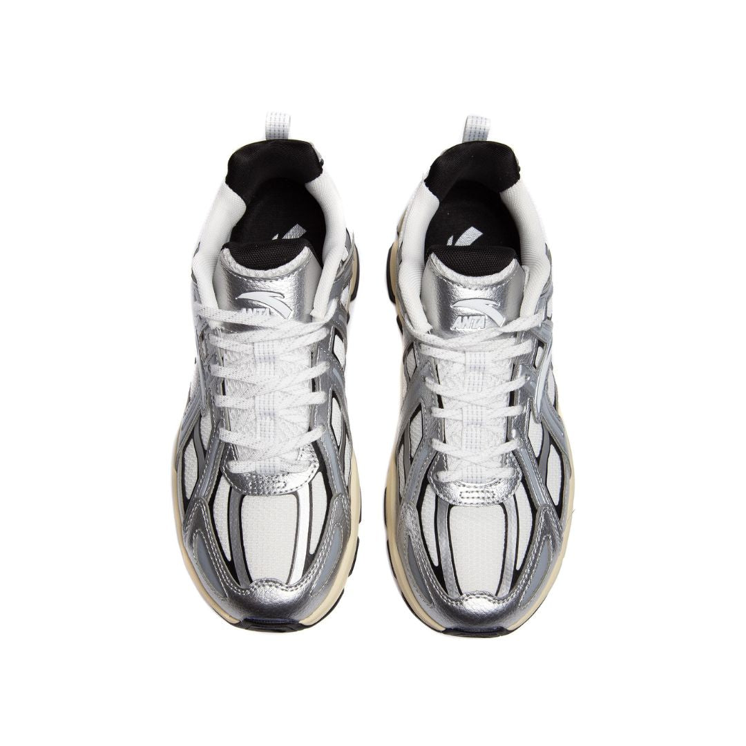 Classic Runner Casual Sneakers