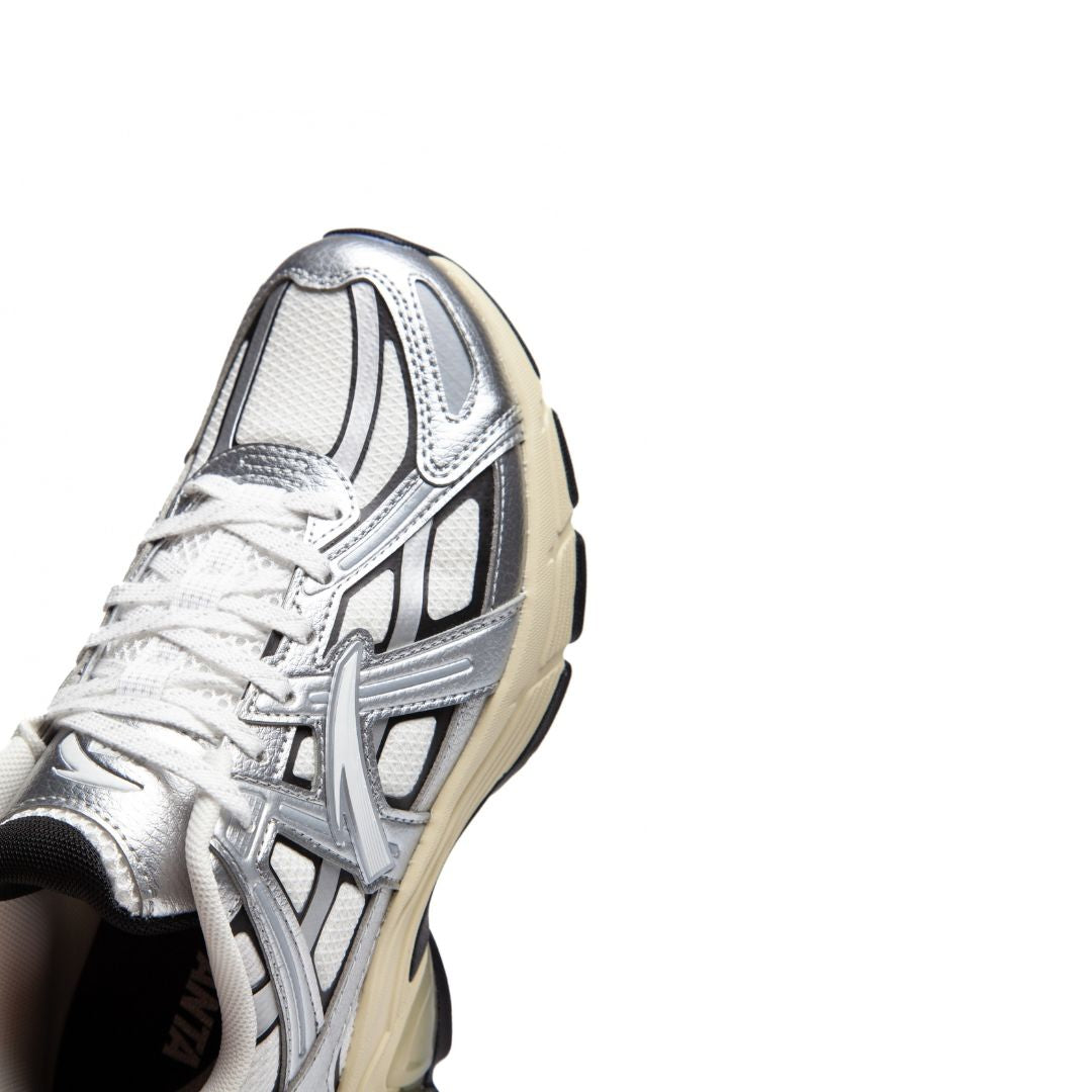 Classic Runner Casual Sneakers