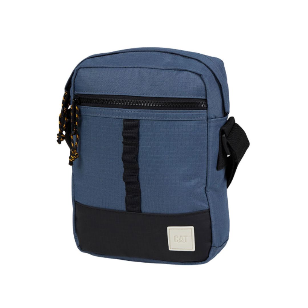 Fincha Shoulder Bag