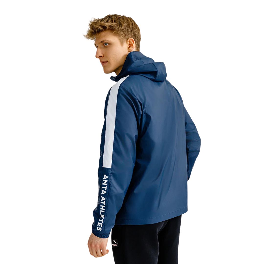 Cross-training Hooded Windbreaker