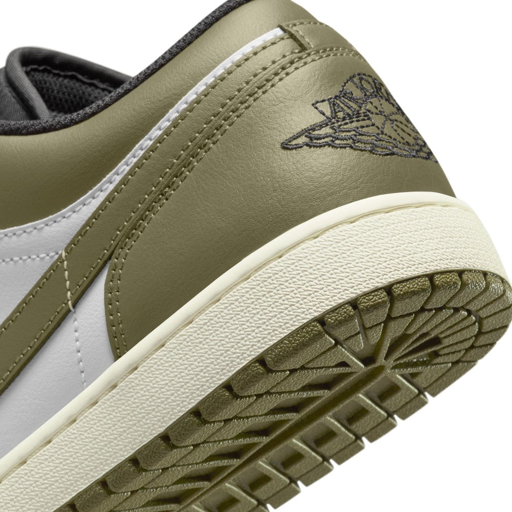 Air Jordan 1 Low Lifestyle Shoes