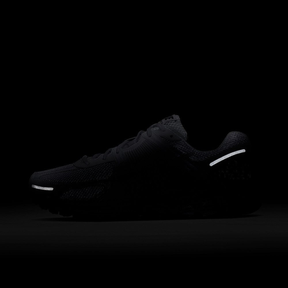 Nike Zoom Vomero 5 Lifestyle Shoes