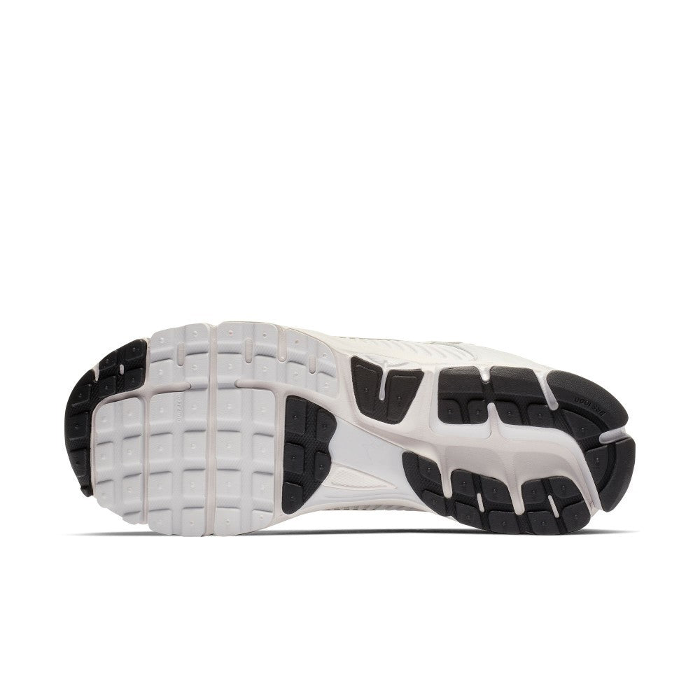 Nike Zoom Vomero 5 Lifestyle Shoes