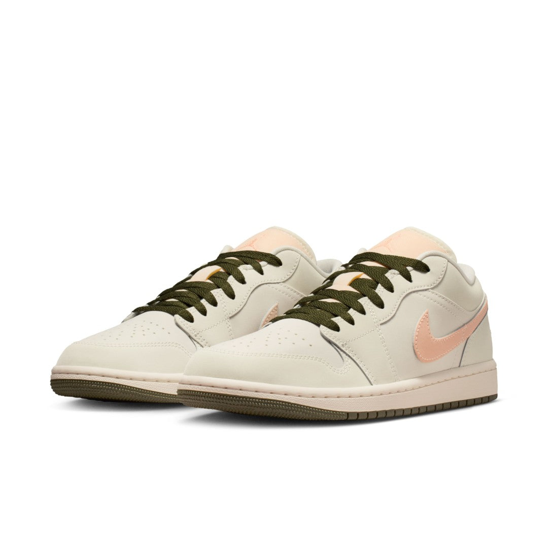 Air Jordan 1 Low Shoes